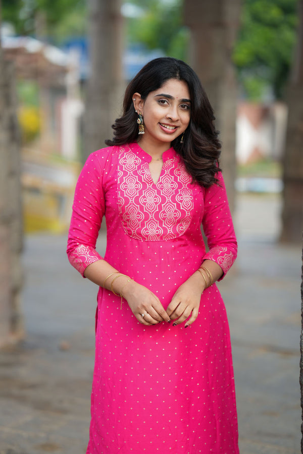 IMD - Pravya Pink Kurti Set (Set of 2)