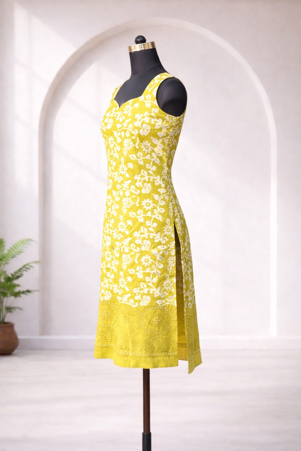 Vrishti Olive Green Kurti