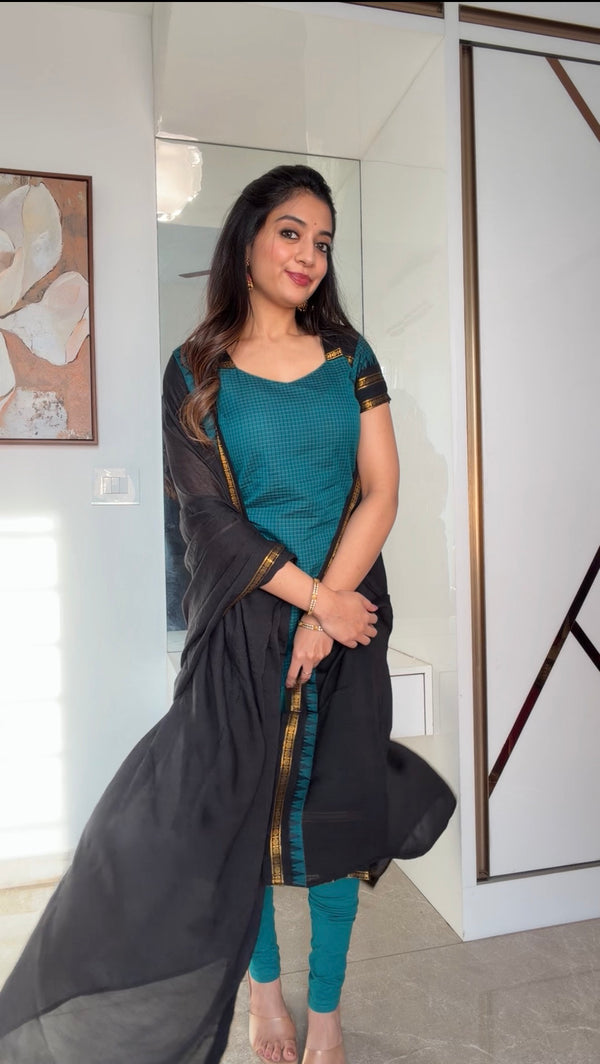 Inmozhi Teal Chettinad Cotton Kurti Set (Set of 2)