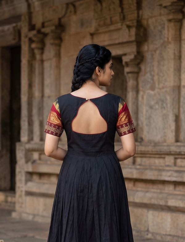 Charvi Black Narayanpet Dress