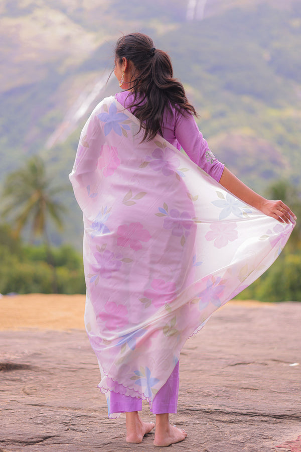 Lavender Leaf Embroidered Chanderi Kurta Set With Dupatta (PR)