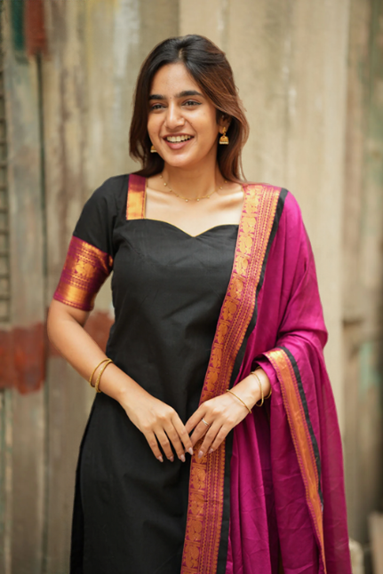 Tamizh Black Kurti Set for Women (Set of 2)