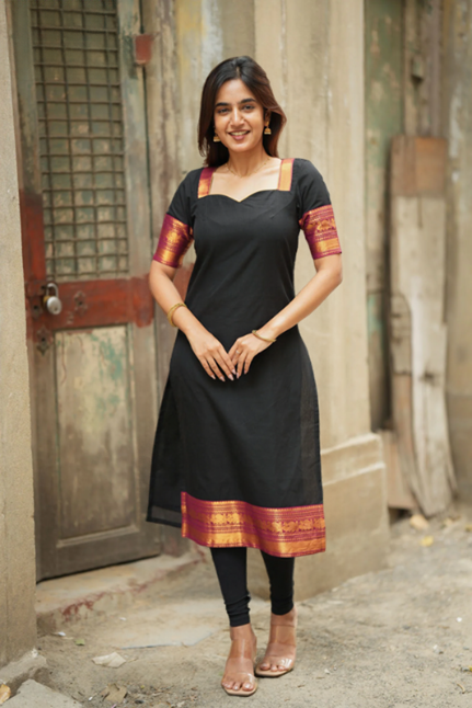 Tamizh Black Kurti Set for Women (Set of 2)