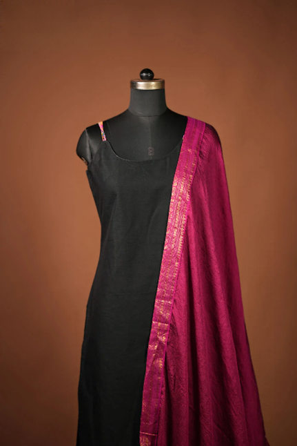 Tamizh Black Sleeveless Chettinad Cotton Kurti Set ( Set of 2 )
