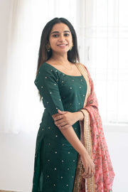 Chaaya- Green Top with Pink Kalamkari printed dupatta