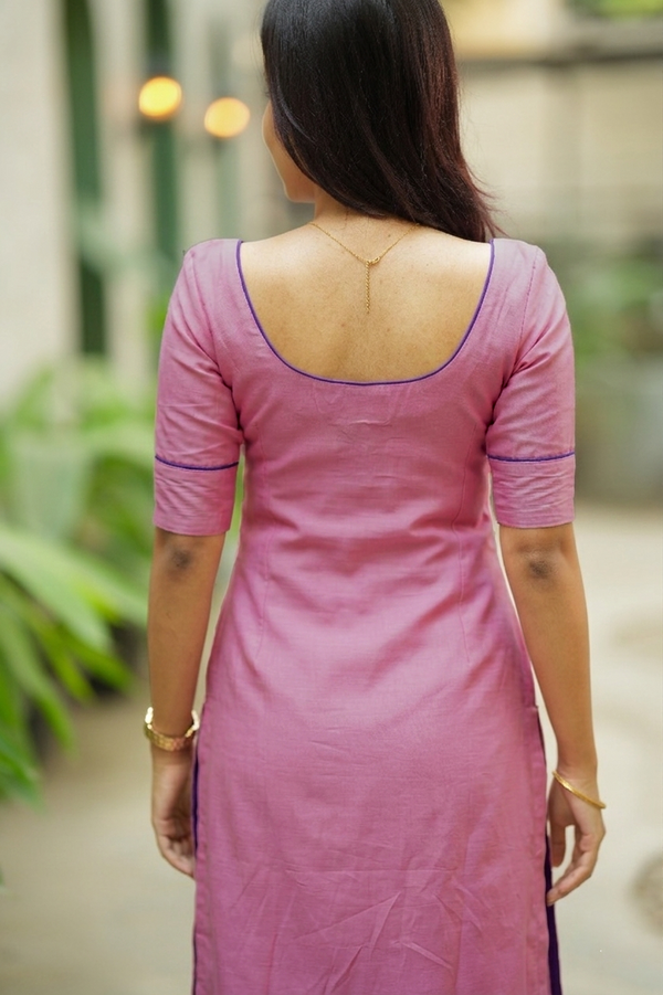 Raha Pink Kurti Set (Set of 2)