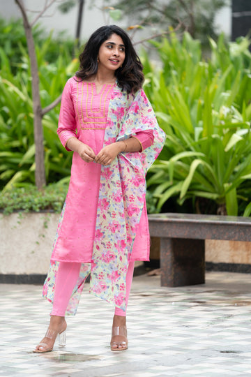 Niharika pink kurthi with floral dupatta (ONLY TOP)