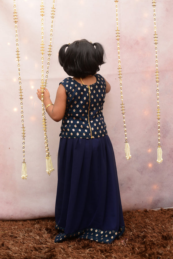 KirthiNavy mini