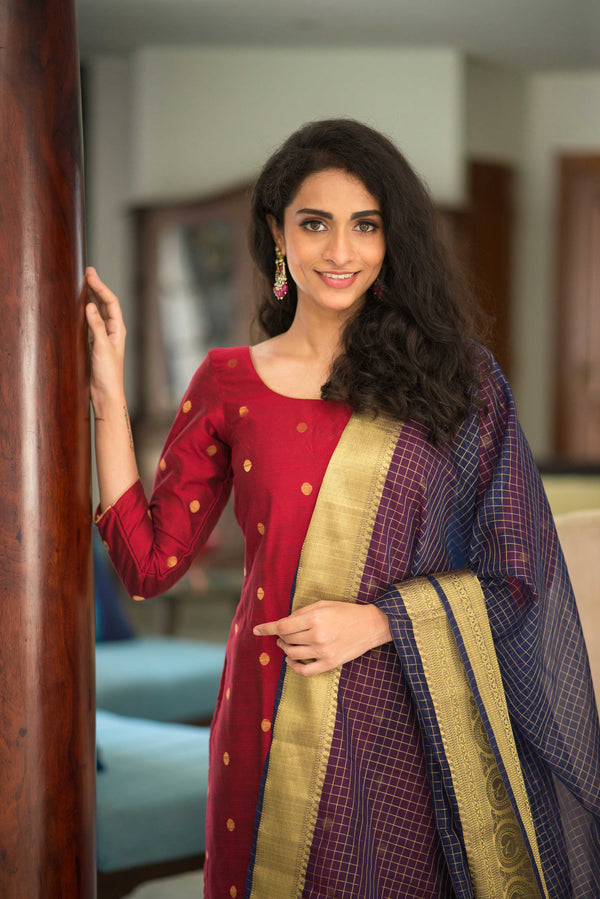 Haasna Red Unstitched Set of Top and Dupatta freeshipping - ekantastudio